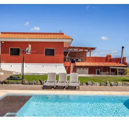 Carmen Julia 1 ארפו